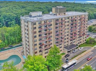 1000 Clove Rd APT Lp, Staten Island, NY 10301