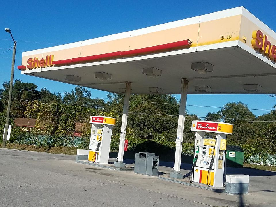 gas pumbs