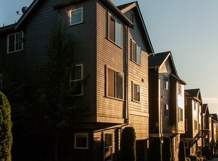 361 NE Eaton Ln, Issaquah, WA 98029