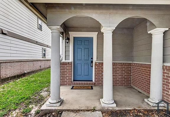 2nd image of 7707 Cypress Edge Dr