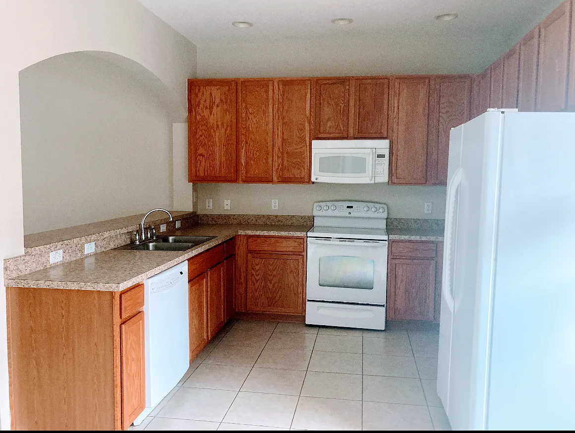 11811 Deer Path Way - 1 — Photo 2