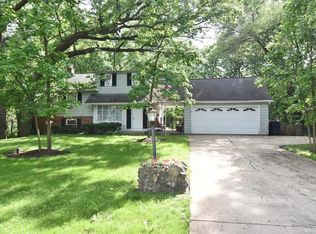 30W271 Wiant Rd, West Chicago, IL 60185