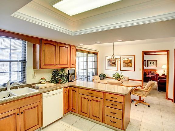 3rd image of 6870 Adamwald Ct