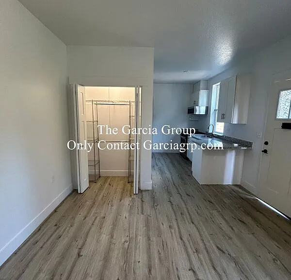 8780 SE Flavel St #STUDIO — Photo 1