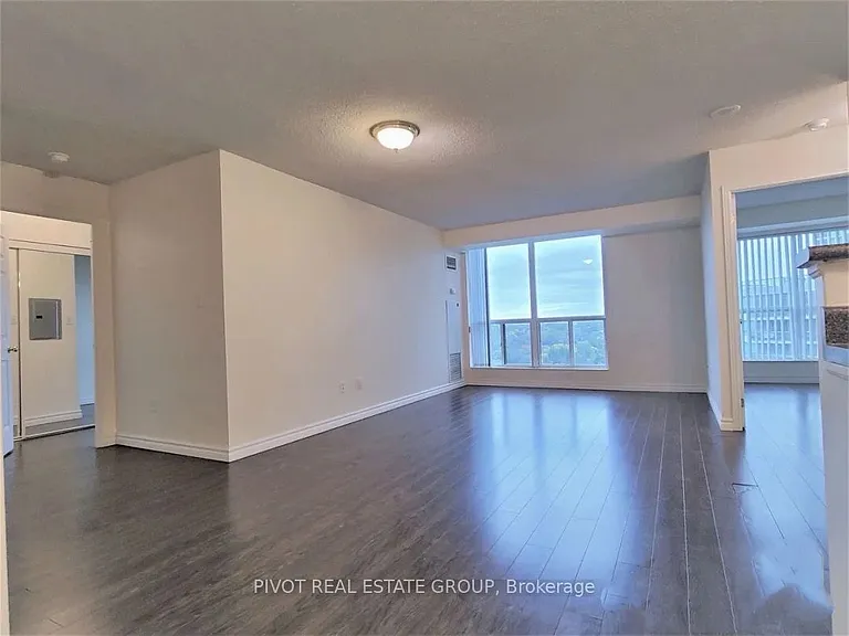 23 Lorraine Dr #1509 — Photo 2