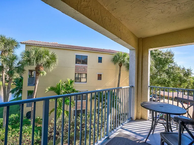 300 Uno Lago Dr #305 — Photo 26