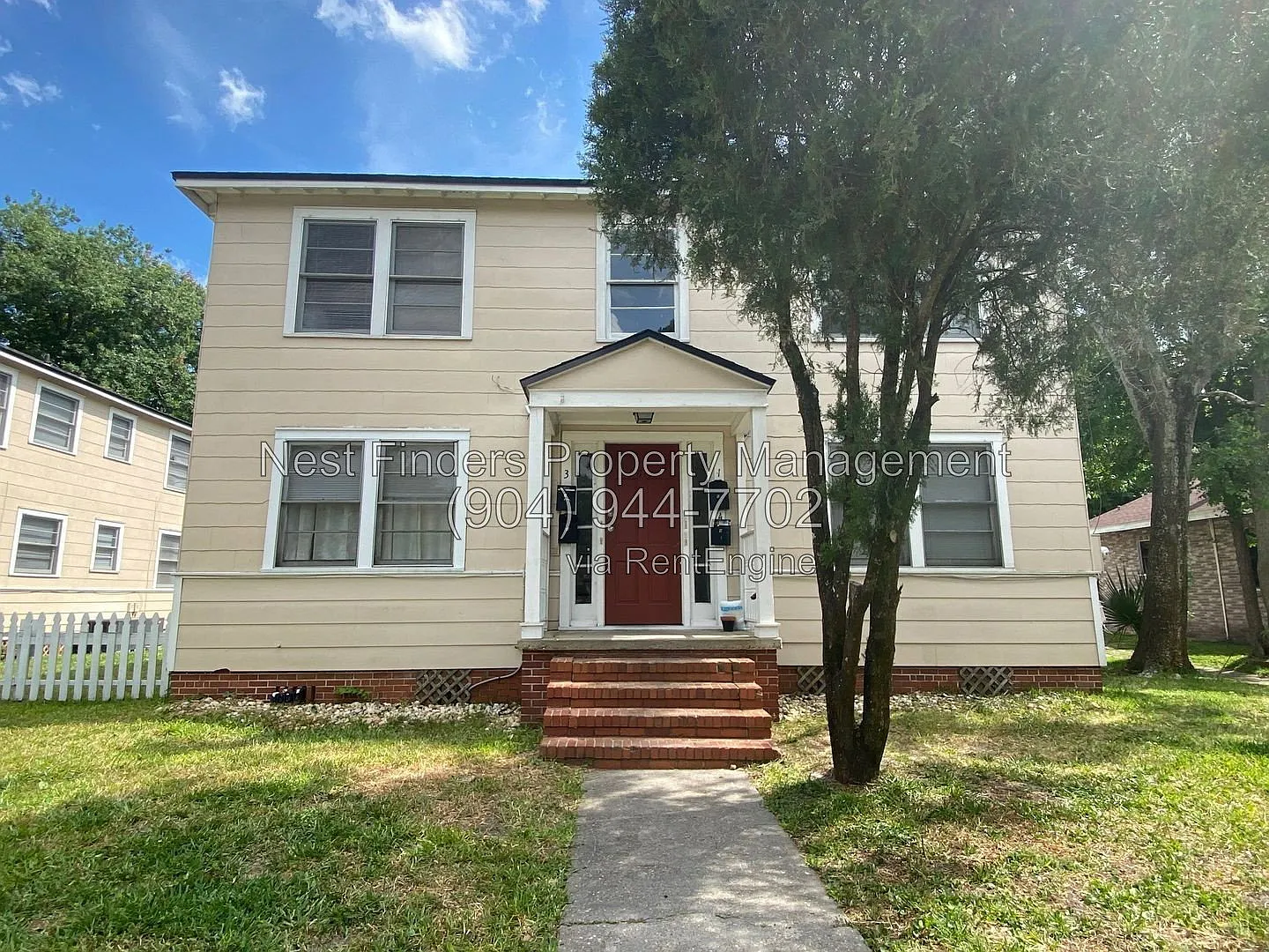 1 bed, 1.0 bath, 825 sqft, $975 — Photo 2