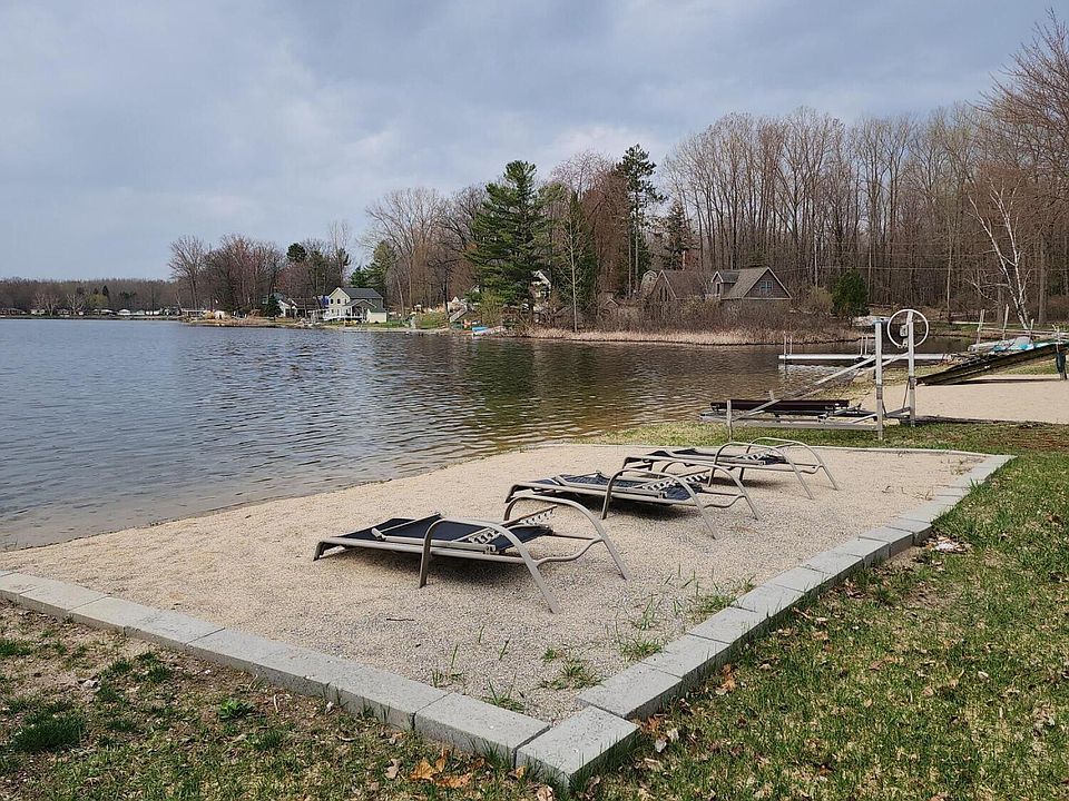 16193 Pretty Lake Dr, Mecosta, MI 49332 Zillow