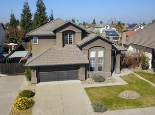 499 Chablis Way, Manteca, CA 95337