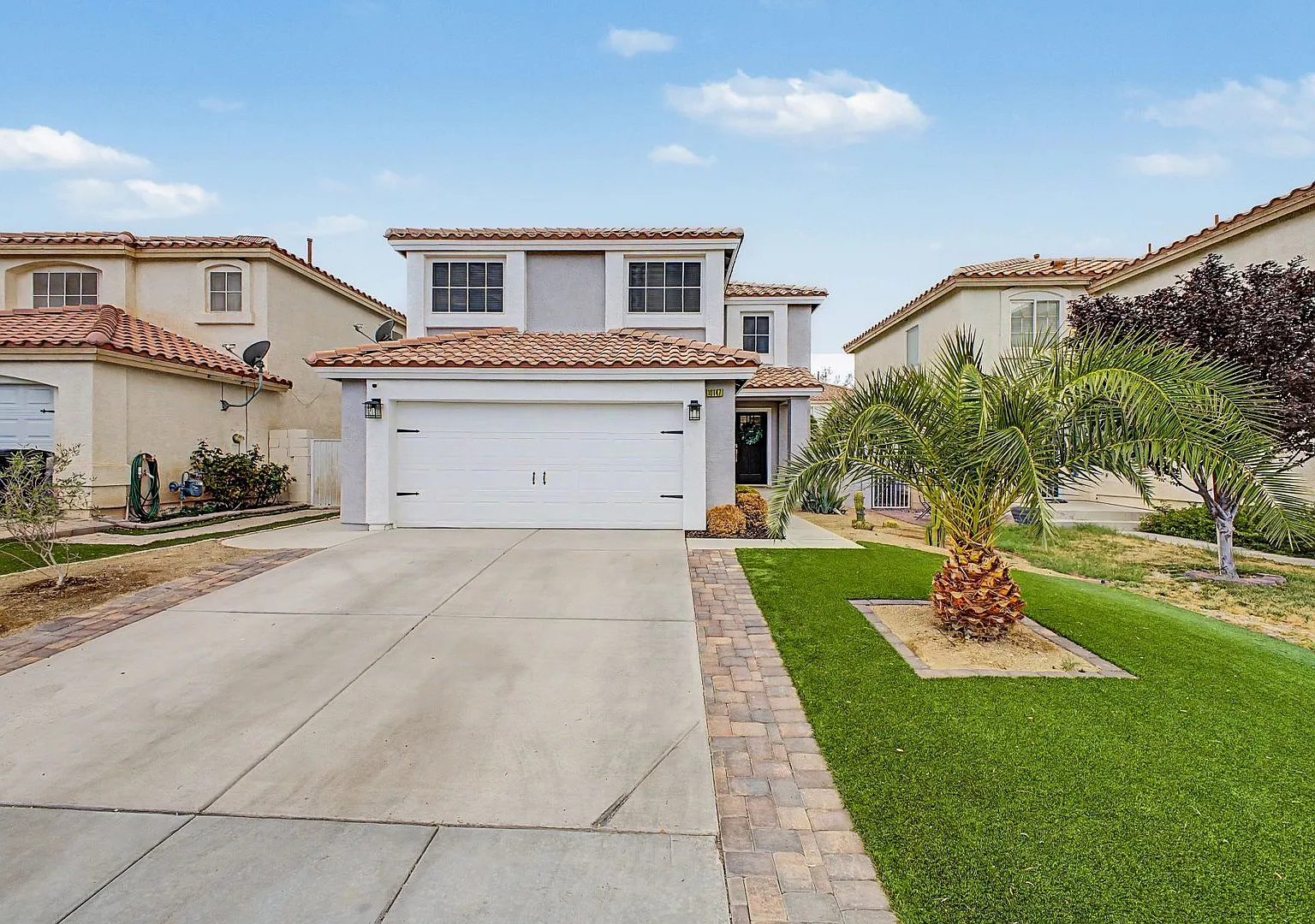 Beautifully Upgraded Silverado Ranch Home with Pool & Spa! — Photo 1