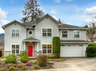2330 Morada Ln, Ashland, OR 97520