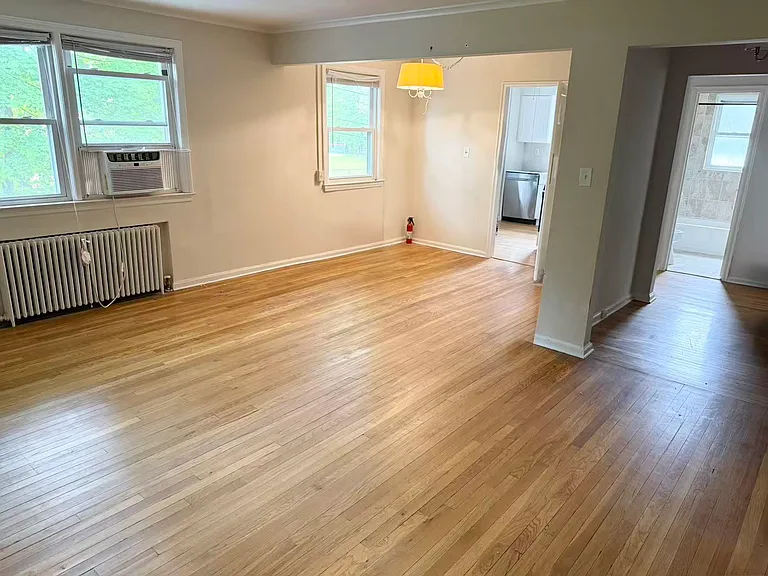 349 Bloomfield Ave — Photo 3