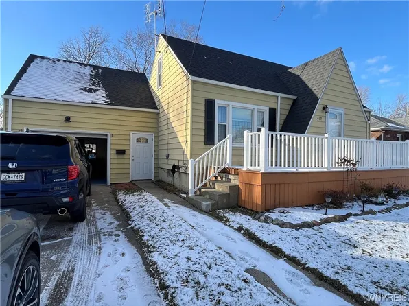 550 78th St, Niagara Falls, NY 14304