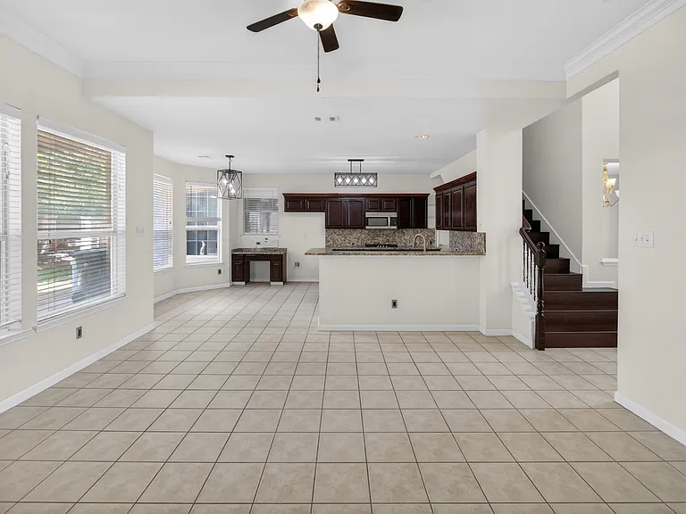 7903 Clear Fork Trl — Photo 17