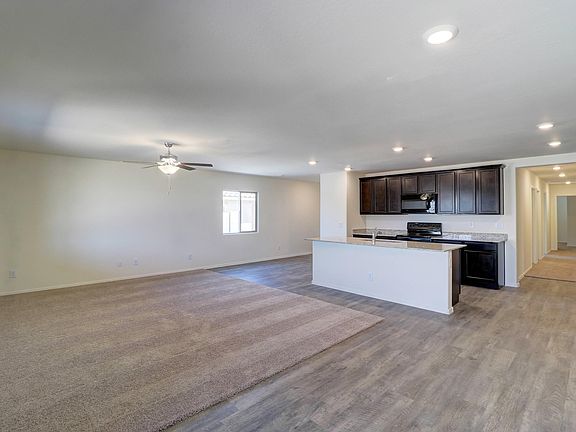 2nd image of 4020 N Aleppo Ct