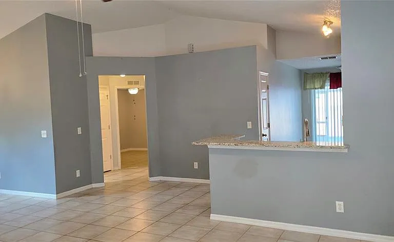 3412 Palm Beach Dr — Photo 7