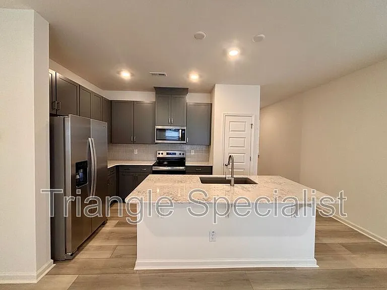 10514 Brookside Reserve Rd — Photo 5