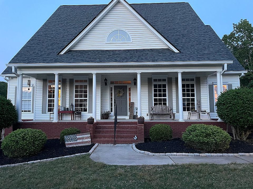 1st image of 142 Watson Dr