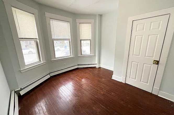 39 Shepard St #1 — Photo 6