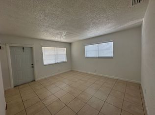 6050 NW 8 St, Margate, FL 33063