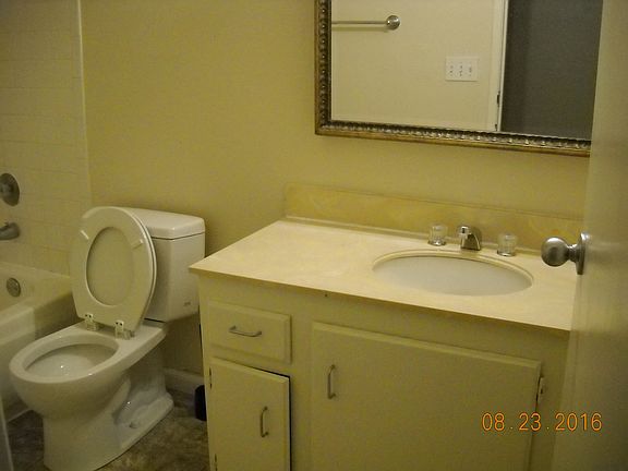 3rd image of 14513 NE 6th Pl APT 3