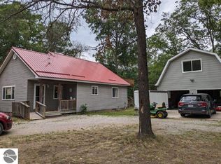 8278 Chain Lake Rd, South Branch, MI 48761