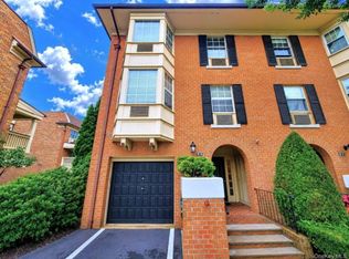 13-15 Estates Ln #1569, Bayside, NY 11360