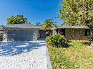 Beachwood Heights, Coral Springs, FL 33065