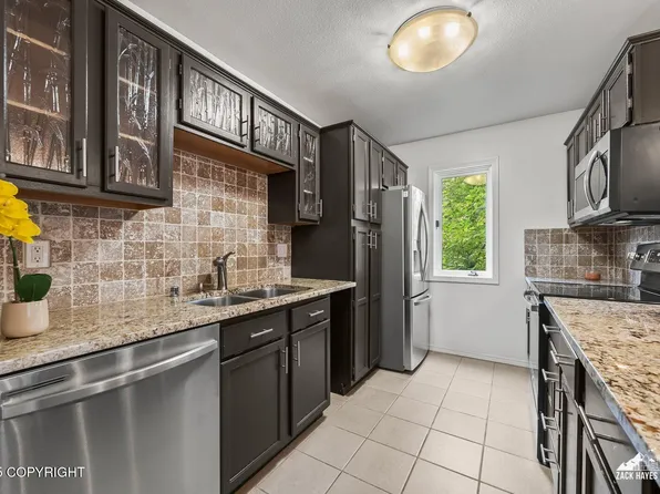 9311 Jewel Lake Rd Unit 103, Anchorage, AK 99502