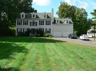 560 Shepard Ave, Hamden, CT 06514