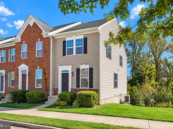 133 Streamview Dr, Fredericksburg, VA 22405