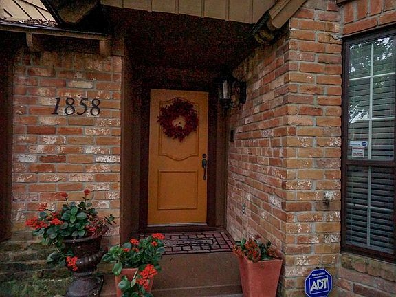5th image of 1858 Eagle Falls Dr