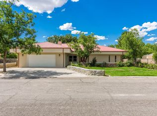 135 Los Nogales Dr, Las Cruces, NM 88001