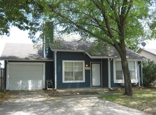 5407 Four Winds Dr, Arlington, TX 76018