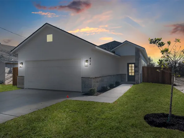 424 E Walnut St, Hillsboro, TX 76645