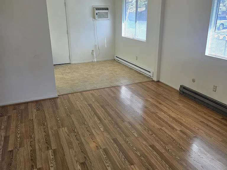 1821 N Crestmont Dr #1821 — Photo 3
