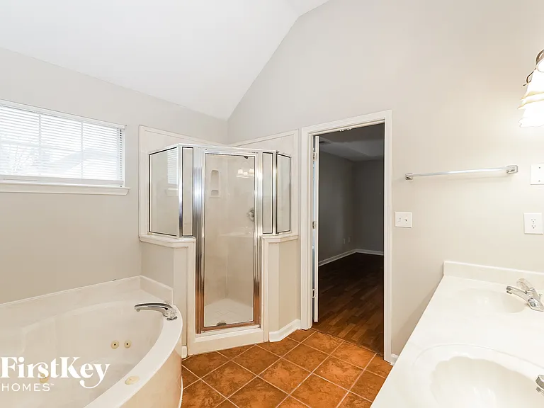 70 Center Oak Dr — Photo 11