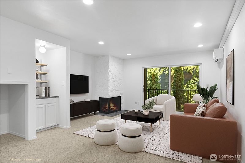 4th image of 17018 NE 80th Street #C5