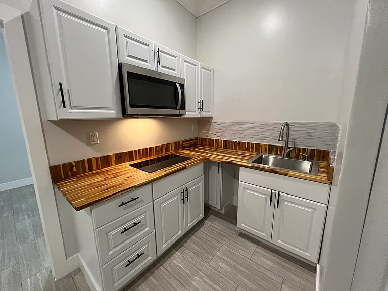 13001 SW 185th Ter — Photo 4