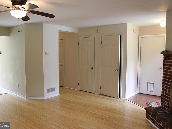 4th image of 6 McKenzie Pl
