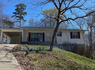 6520 Sandswitch Rd, Hixson, TN 37343