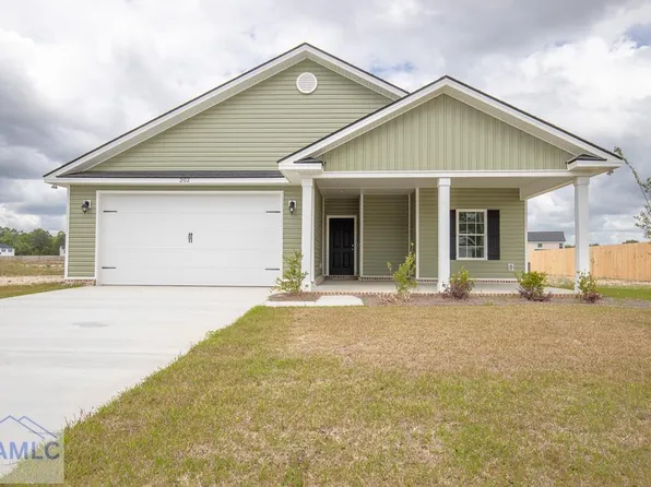 202 Freshwater Ln, Ludowici, GA 31316