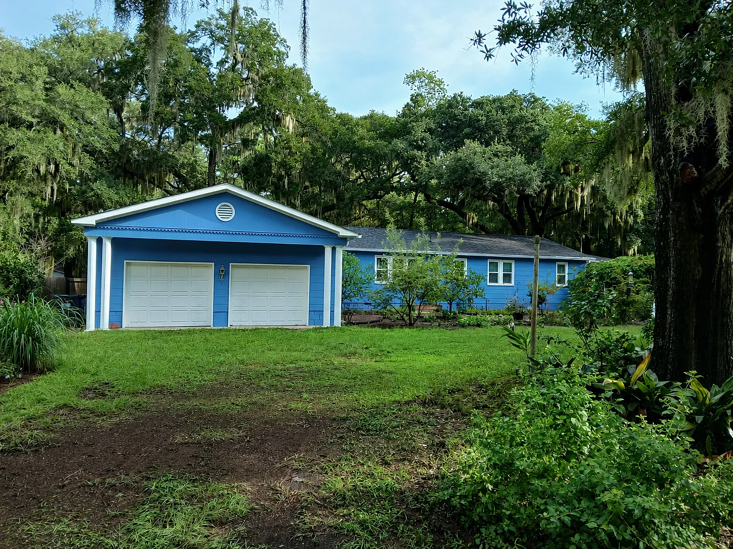 3 bed, 2178 sqft, $3,000 — Photo 1