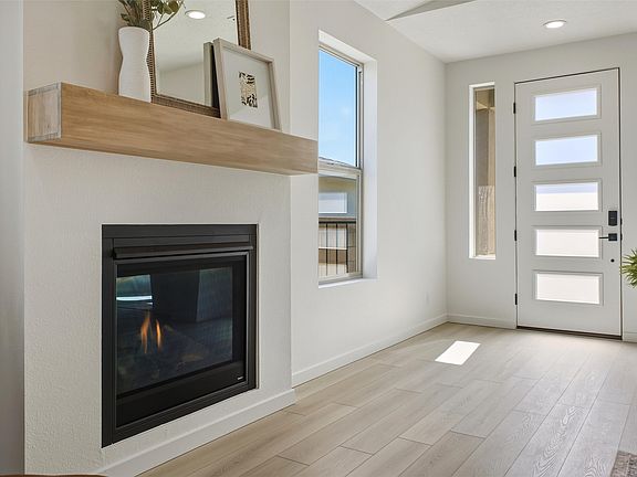 5th image of 141 Mirador Blvd