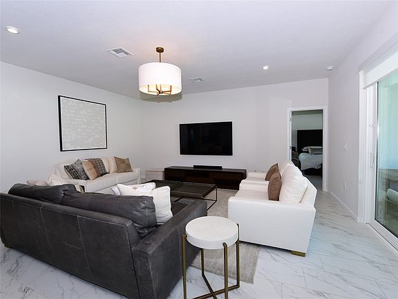 4th image of 6520 Pomello Ct
