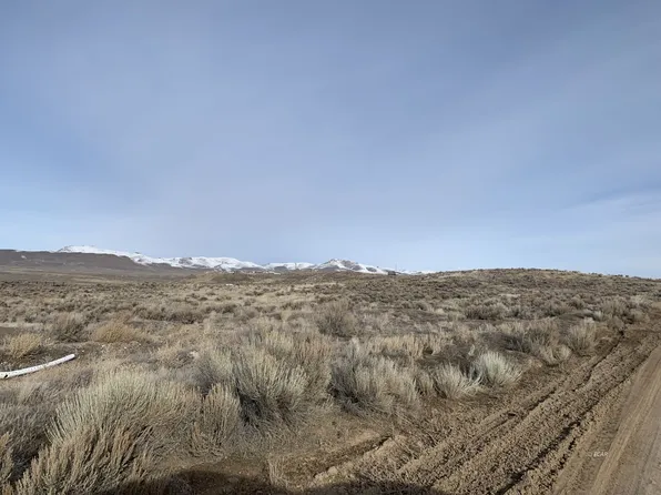 Munchkin Dr, Elko, NV 89801