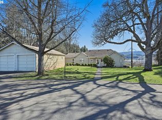3503 Ehrck Hill Dr, Hood River, OR 97031