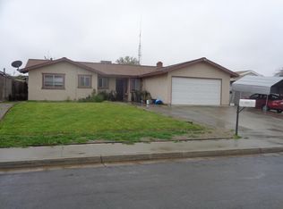 1173 Van Ct, Hanford, CA 93230