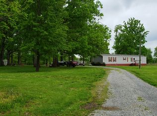 17881 Parrish Rd, West Frankfort, IL 62896