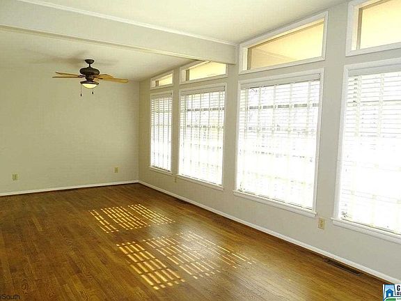 3rd image of 1912 Mayflower Dr